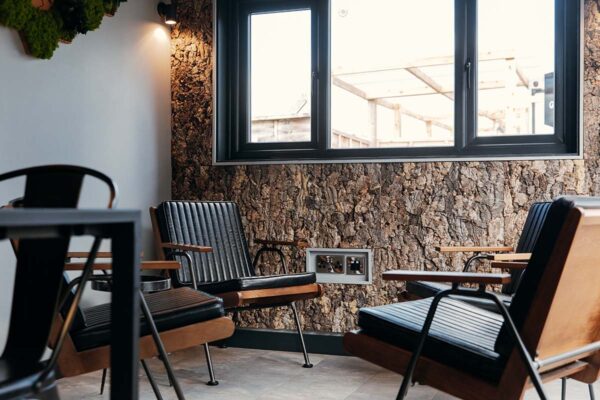 Modern Breakout Space